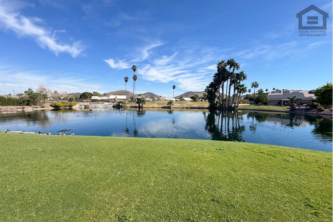 Building Photo - 5Bed/3Bath House at 67th Ave/Deer Valley Rd! Ready for Immediate Move-In! -- GOLF COURSE VIEWS! R...