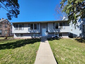 Building Photo - Beautiful 4 bed 2 bathroom house