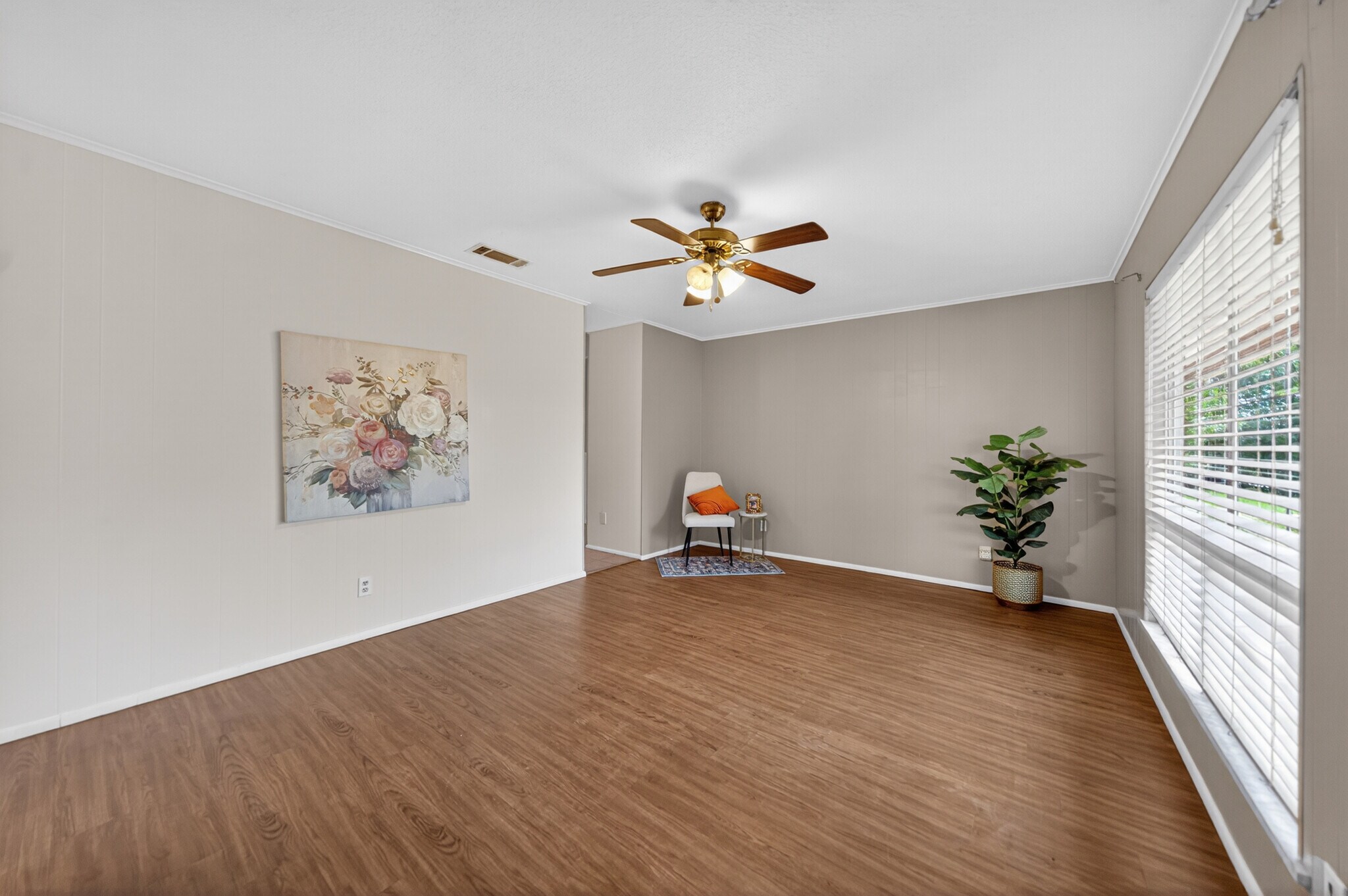 Building Photo - 1511 Milam Dr