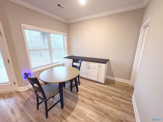 Building Photo - 29419 Canoe Cir NW