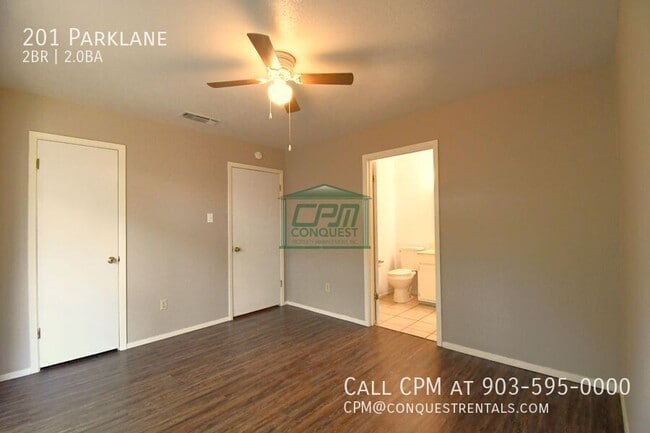 Building Photo - 201 Parklane-