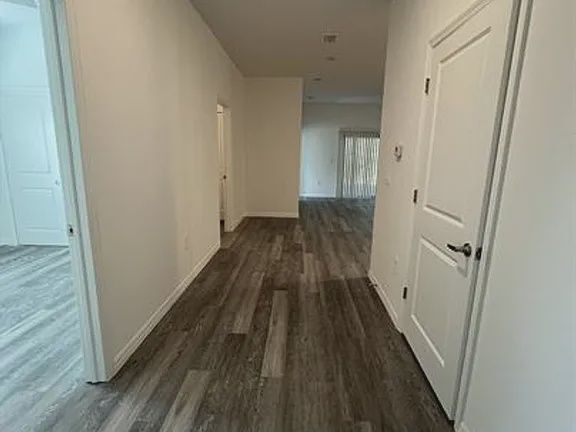 Building Photo - 1153 Oceanic Rd