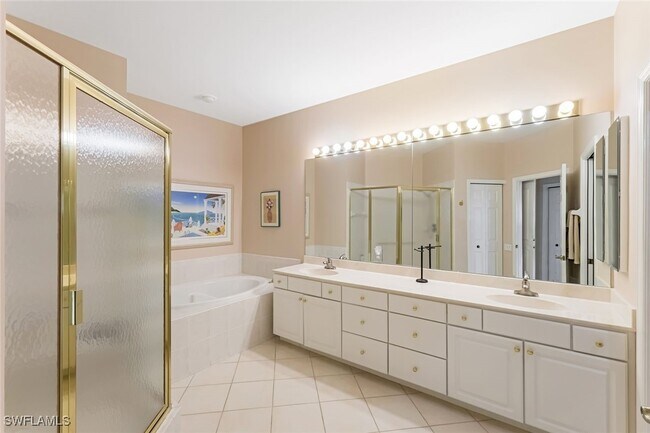 Building Photo - 9131 Southmont Cove