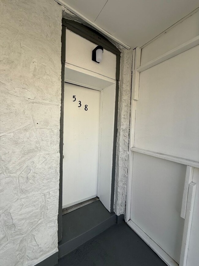 Building Photo - 538 Bailey St