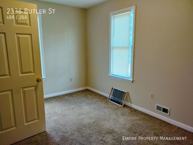 Building Photo - 2336 Butler St