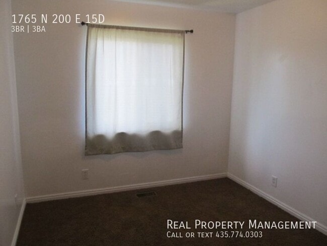 Building Photo - 1765 N 200 E