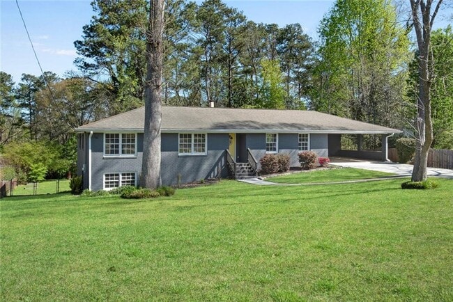 Building Photo - 3941 Forest Dr