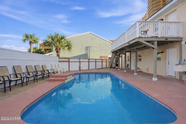 Building Photo - 5012 Gulf Dr