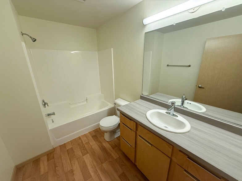 Building Photo - 4348 Black Ct