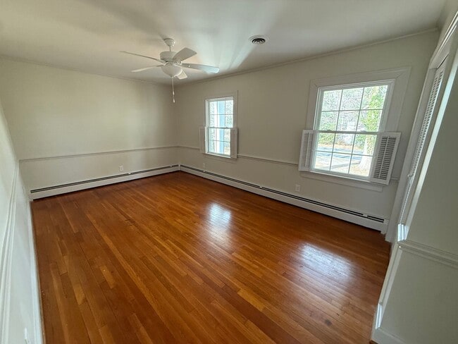 Building Photo - 1121 Forest Hills Rd NW