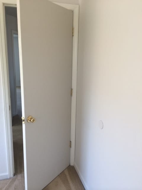 Building Photo - 2328 S Fallbrook Dr