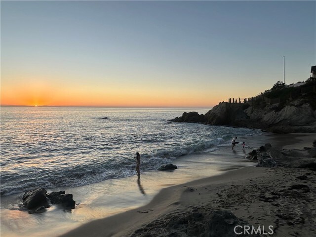 Building Photo - 2127 S Coast Hwy