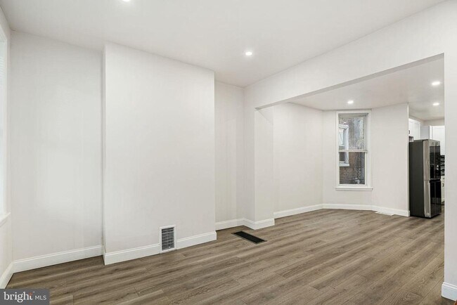 Building Photo - 5907 Osage Ave