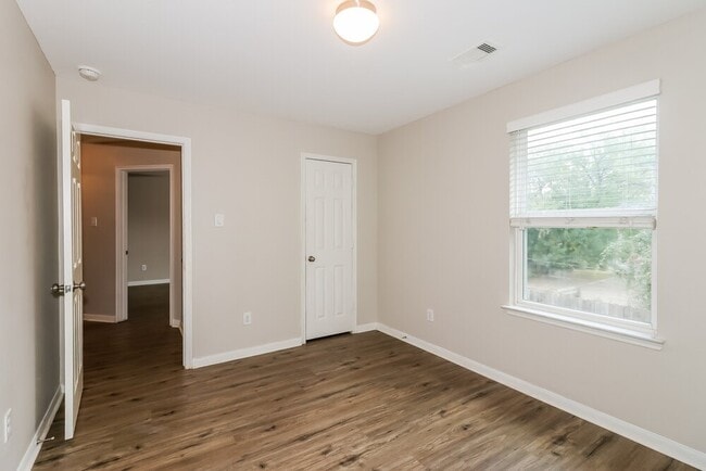 Building Photo - 13038 Rose Landing Dr