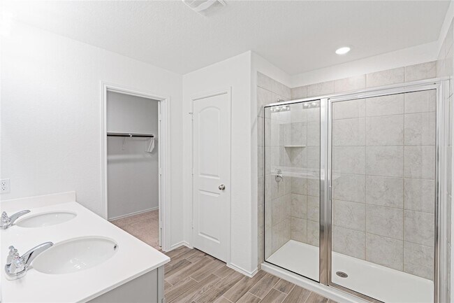 Building Photo - 505 Benicia Cv