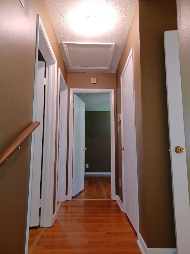 Building Photo - 6017 Randy Ln