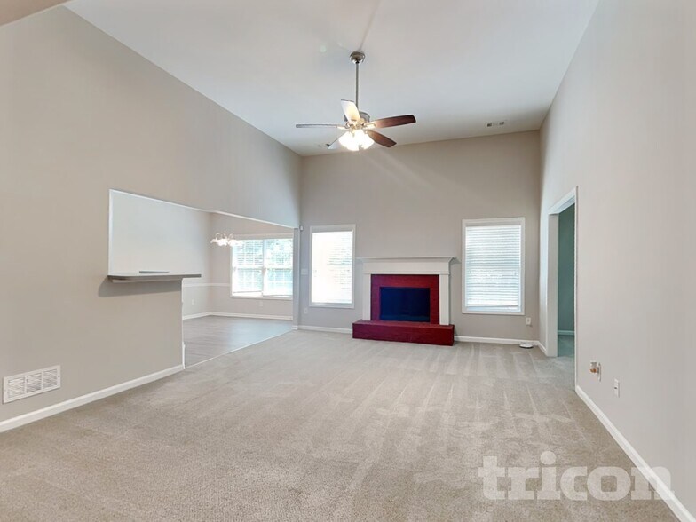 Building Photo - 1012 Levista Dr