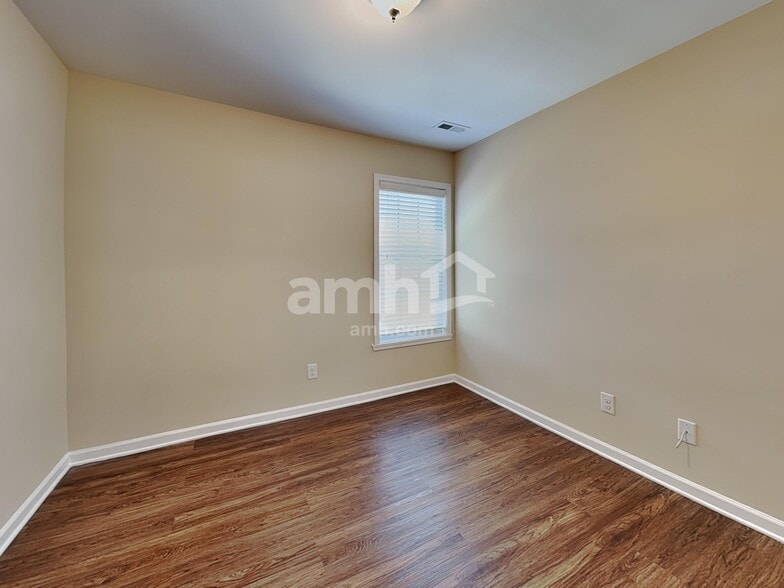 Building Photo - 4020 Tarrant Trace Cir