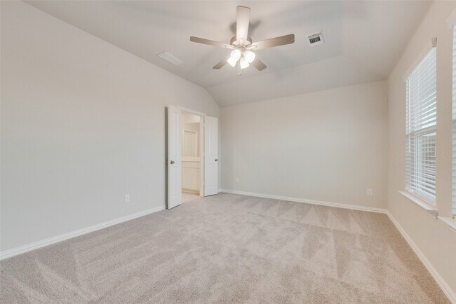 Building Photo - 236 Sutter Mill Rd