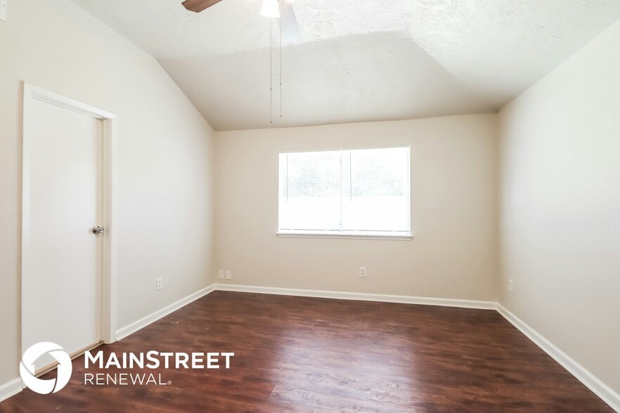 Building Photo - 5312 Lynngate Dr