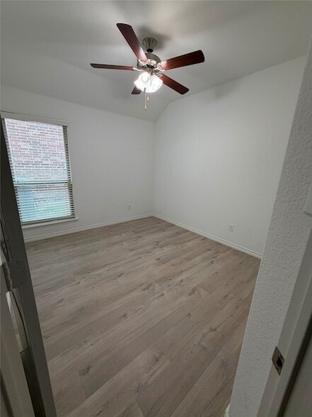 Building Photo - 10020 Levelland Pl