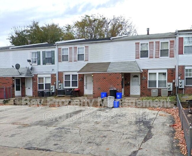 Building Photo - 9444 Fairgreen Ln