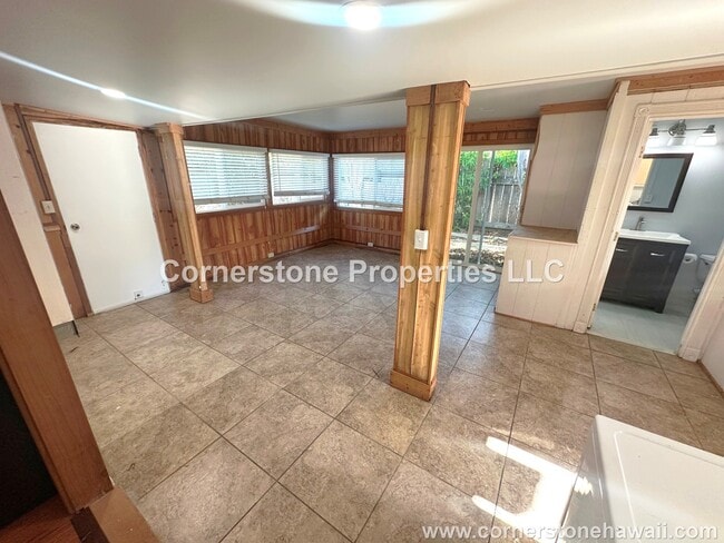 Building Photo - 95-083 Waipuka St