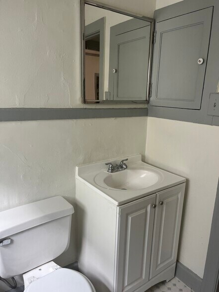 Building Photo - 335 S Rampart Blvd