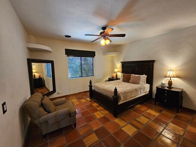 Building Photo - 52225 Avenida Obregon