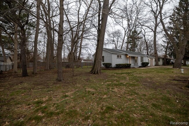 Building Photo - 9172 Millward Ave