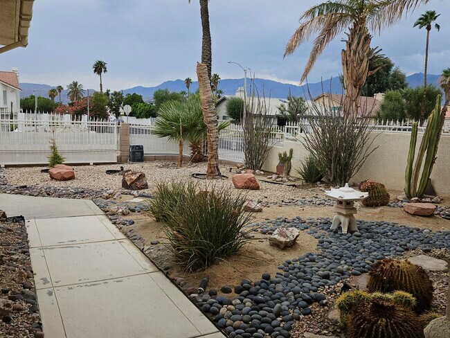 Building Photo - 68520 Risueno Rd