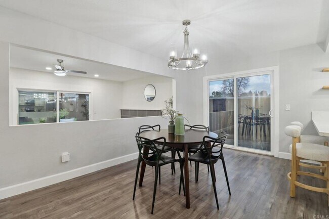Building Photo - 4BD/2BA Recently Renovated Home in Escondido