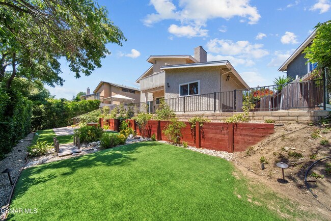 Building Photo - 736 Masterson Dr