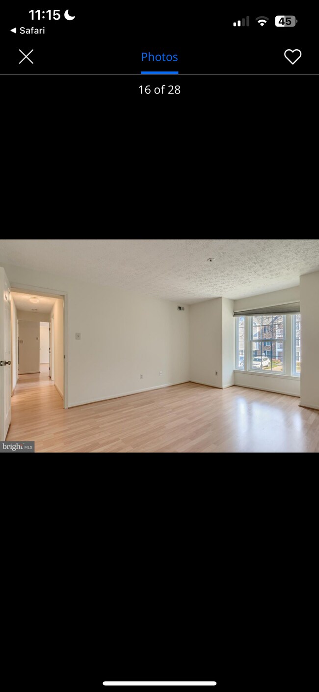 Building Photo - 1339 Greenbriar Cir