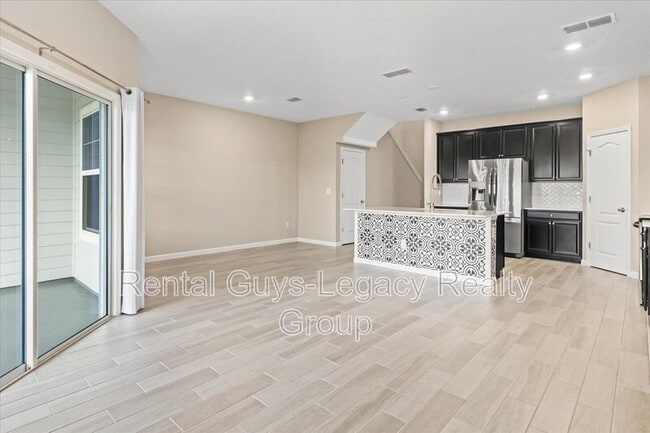 Building Photo - 12667 Josslyn Ln