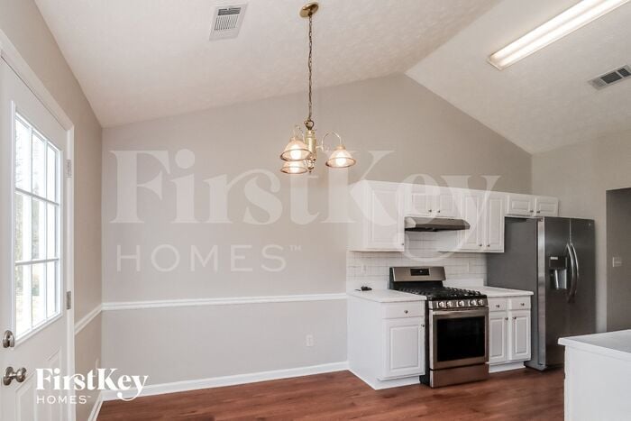 Building Photo - 569 Kirtley Ct