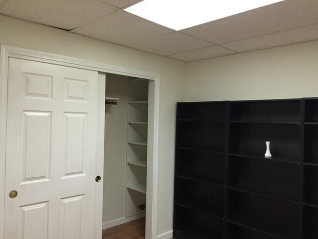 Building Photo - 8347 N 4th St