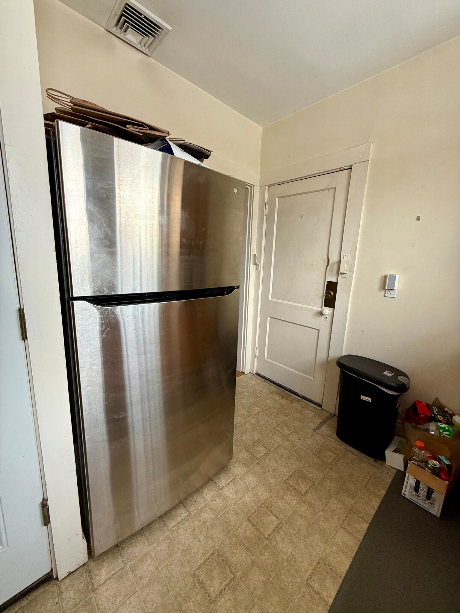 Building Photo - 209 Chestnut Hill Ave