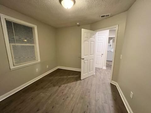 Building Photo - 617 Lexington Ave