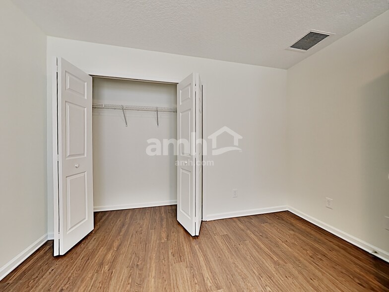 Building Photo - 1510 Timber Trace Dr