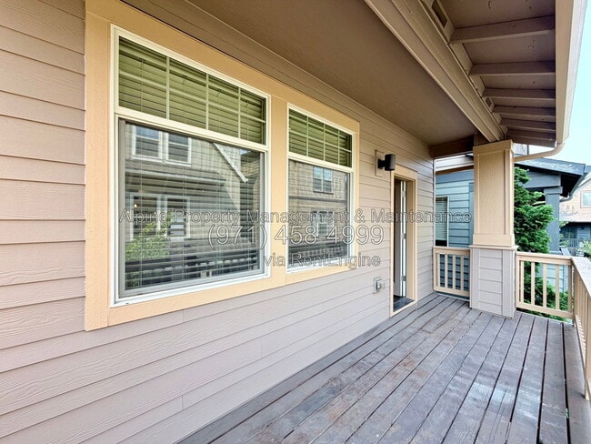 Building Photo - 14353 SW Burlwood Ln