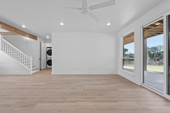 Building Photo - 1326 Morgan's Point Rd