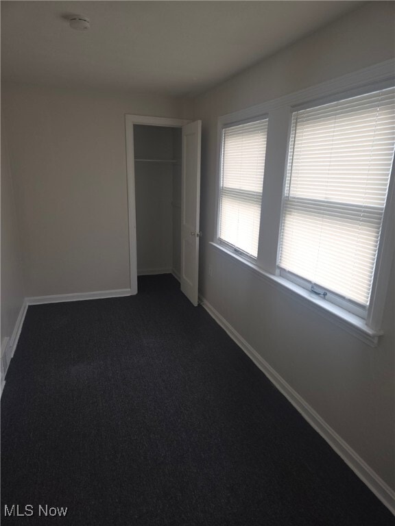 Building Photo - 10002 Parkview Ave