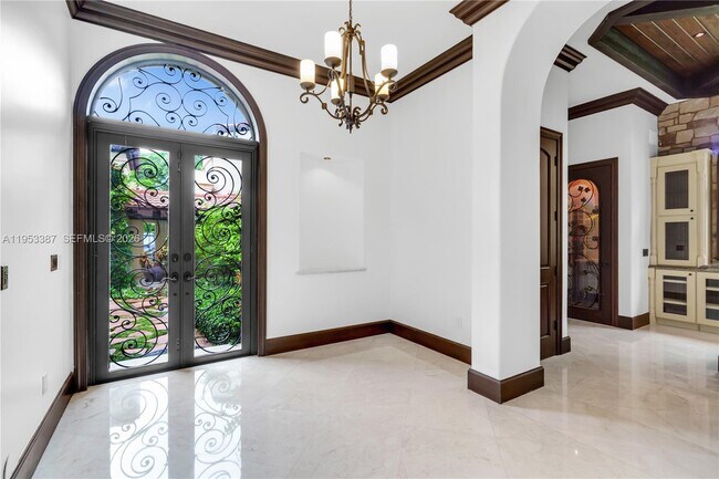 Building Photo - 9801 SW 60th Ct