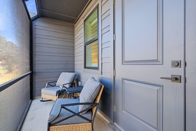 Building Photo - 38 Blue Eden Lp