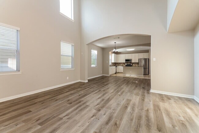 Building Photo - 9900 Concord Dr