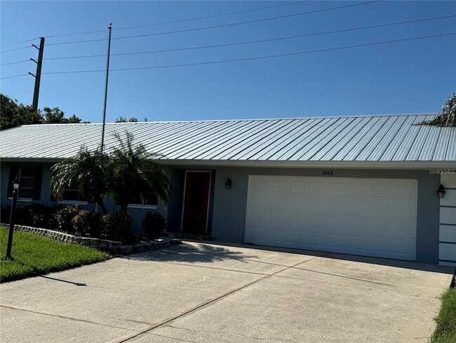 Building Photo - 5608 43rd Ave E