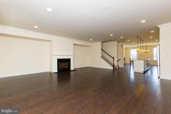 Building Photo - 18 Parkview Cir.