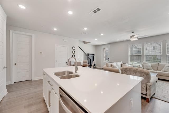 Building Photo - 1965 Newman Ave