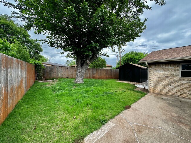 Building Photo - Remodeled Bathrooms